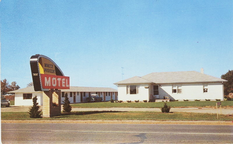 Little Country Inn (White Pigeon Motel) - Vintage Postcard